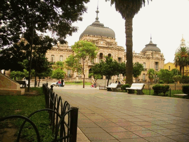 Vistas de la Plaza Independencia